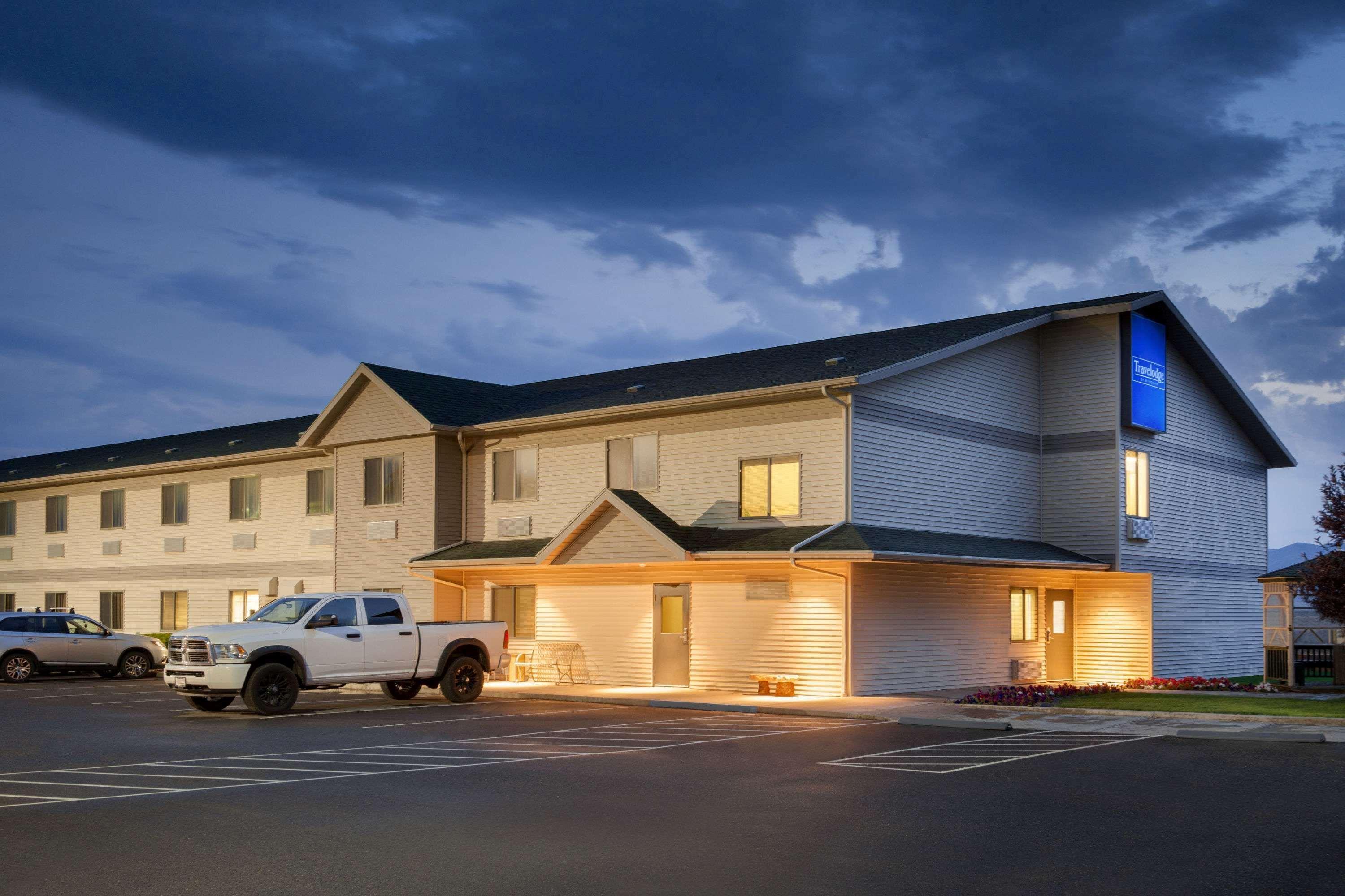 Travelodge By Wyndham Milford Exterior photo
